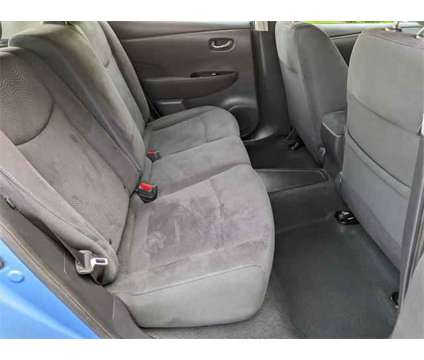 2014 Nissan LEAF SV is a Blue 2014 Nissan Leaf SV Hatchback in Kenosha WI