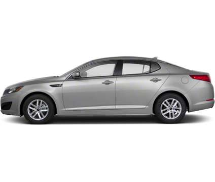 2013 Kia Optima EX is a Silver 2013 Kia Optima EX Sedan in New London CT