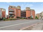Royal Court, Kings Road, Reading Studio for sale -