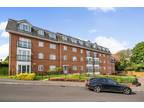 Ruskin, Henley Road, Caversham 2 bed apartment for sale -