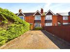 Park Lane, Tilehurst, Reading, Berkshire, RG31 2 bed terraced house for sale -