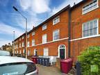 Russell Street, Reading, Berkshire, RG1 1 bed apartment for sale -