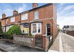 Foxhill Road, Reading 2 bed terraced house for sale -