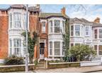 Waverley Road, Southsea 2 bed flat for sale -