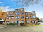 Grove Road North, Southsea, Hampshire 1 bed apartment for sale -