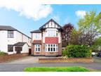 Highfield Road, Bickley, Bromley 4 bed detached house for sale - £