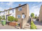 London Road, Dartford 2 bed end of terrace house for sale -