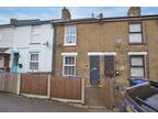 Mayers Road, Walmer, CT14 2 bed terraced house for sale -