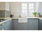 1 bedroom flat for sale in Fulham Palace Road, W6