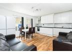 6 bedroom flat for rent in Greyhound Road, London, W6