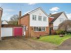 3 bedroom detached house for sale in St. Lawrence Way, Bricket Wood, St.