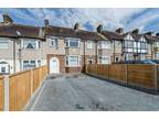 4 bedroom terraced house for sale in Whitehill Lane, Gravesend, Kent, DA12