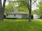 Home For Rent In Riverwoods, Illinois