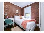 Comfortable double bedroom in trendy East Village
