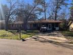 Home For Sale In Pearl, Mississippi