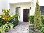 Townhouse - Miami, FL 390 Ne 208th Ter #390