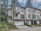 Townhouse for sale in King George Corridor, Surrey, South Surrey White Rock