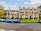 Enbrook Road Sandgate CT20 2 bed apartment to rent - £1,050 pcm (£242 pw)