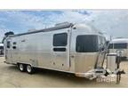 2018 Airstream Globetrotter 27FB Twin