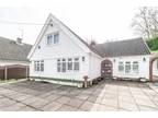 Cae Mansel Road, Gowerton, Swansea, SA4 2 bed detached bungalow for sale -