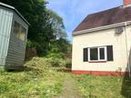 Heol Maes Y Gelynen, Morriston, Swansea 2 bed semi-detached house for sale -