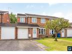 4 bedroom semi-detached house for sale in Cottage Farm Road, Dosthill, B77