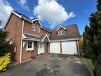 Dixon Road, Northampton NN2 5 bed detached house for sale -