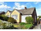 Meadow Park Drive, Stanningley, Pudsey 3 bed semi-detached bungalow for sale -