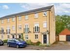 Marauder Road, Norwich 3 bed townhouse for sale -