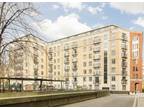 Flat to rent in Bridgewater Square, London, EC2Y (Ref 226351)