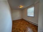 Home For Rent In Lyndhurst, New Jersey