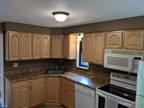Clean Updated Apartment 235 Frankfort Ave