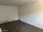 Flat For Rent In Spring Lake Heights, New Jersey
