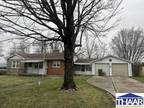 Home For Sale In Sullivan, Indiana