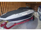 2011 Sea Ray 240 Deck Boat