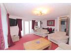 St Vincent's Crescent, Maritime Quarter, Swansea 2 bed apartment to rent -