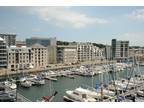 Harbour Avenue, Plymouth PL4 2 bed apartment for sale -