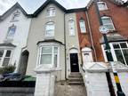 2 bedroom flat for rent in Stanmore Road, Smethwick, B16