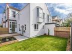 Osmond Road, Hove, BN3 1TF 2 bed apartment for sale -