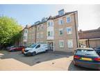 Cathedral Walk, City Centre, Chelmsford 2 bed apartment for sale -