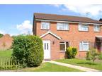 Darnay Rise, Chelmsford 3 bed semi-detached house for sale -