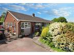 Dove Lane, Chelmsford 3 bed semi-detached bungalow for sale -