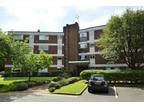 3 bedroom apartment for rent in 12 Petersham Place, Richmond Hill Road
