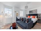 Market Street, Edinburgh EH1 1 bed serviced apartment to rent - £2,850 pcm