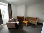 Flat 12, 4 Yeaman Place, Edinburgh 1 bed flat - £950 pcm (£219 pw)