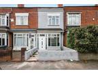 3 bedroom terraced house for sale in Grange Road, Kings Heath, Birmingham, B14