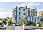 The Common, Ealing, W5 6 bed semi-detached house for sale - £