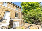 County Grove, London 3 bed end of terrace house for sale -