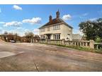 Bracondale, Norwich, Norfolk, NR1 4 bed detached house for sale -
