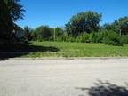 Plot For Sale In West Dundee, Illinois